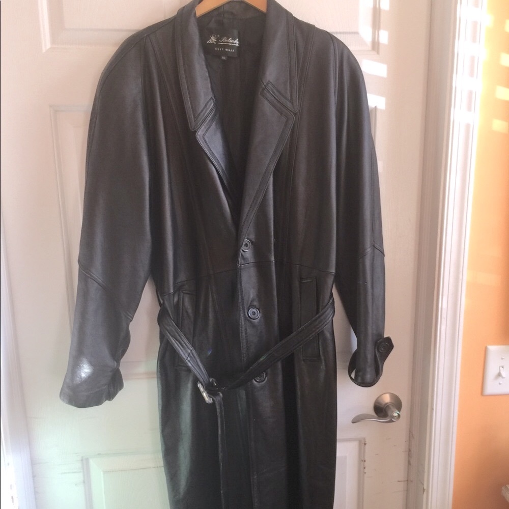 Belucky XXXL Black Leather Trench Coat